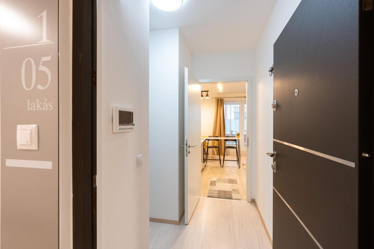 Modern Newly-Built Home By The New York Cafe Budapest Luaran gambar
